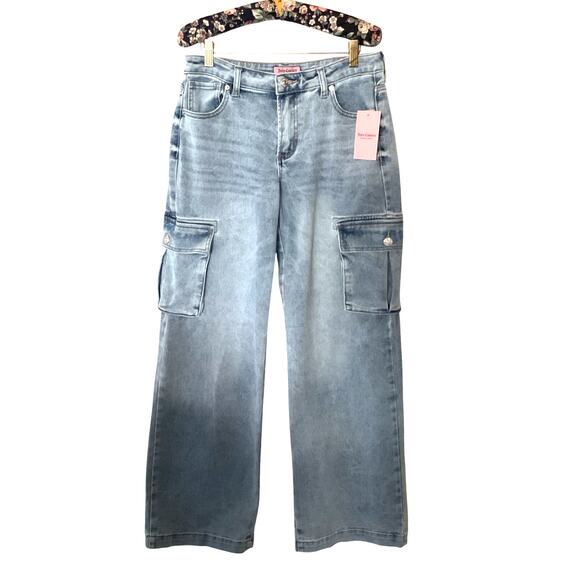 Juicy Couture Wide Leg Cargo Jeans Light Wash Denim Pants Pink Logo Size 9/29 - Picture 1 of 9
